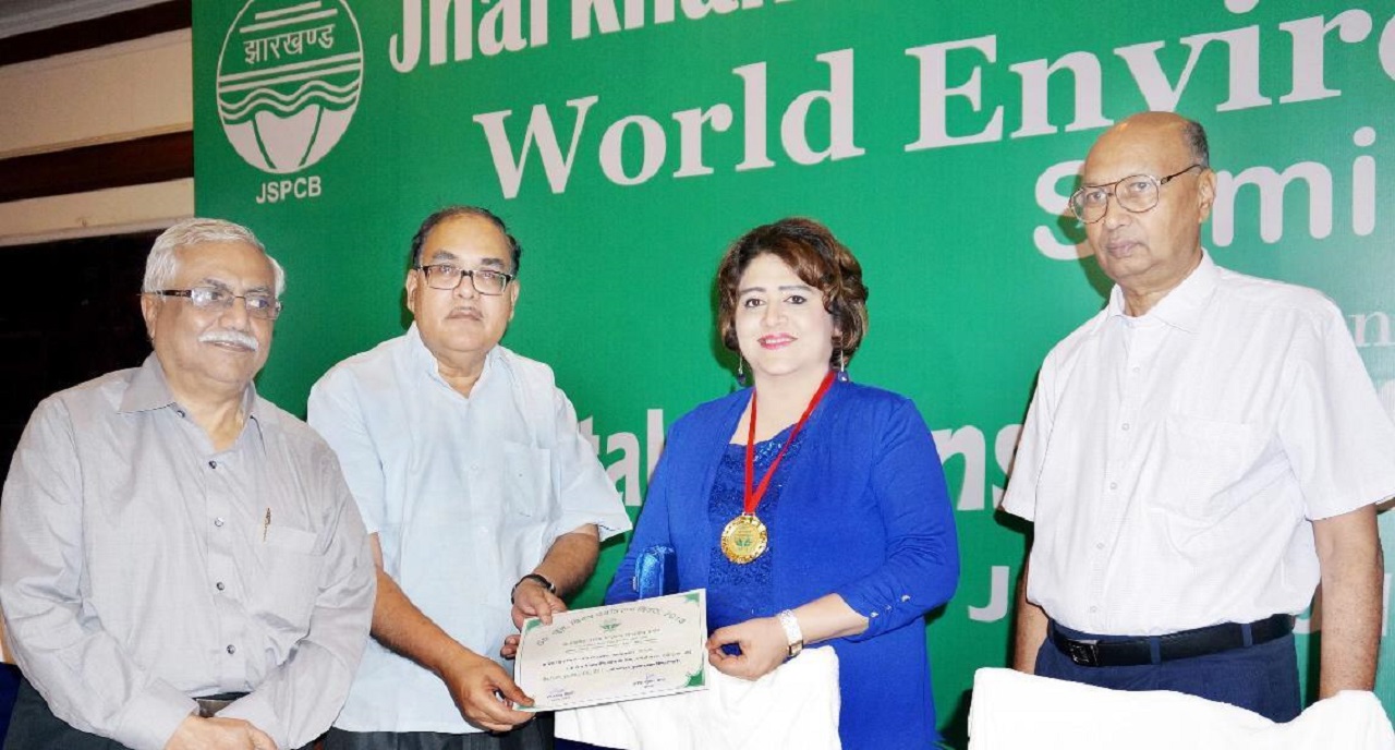 Dr. Bharti Kashyap:  Award By Jharkhand State Pollution Control Board - 2014