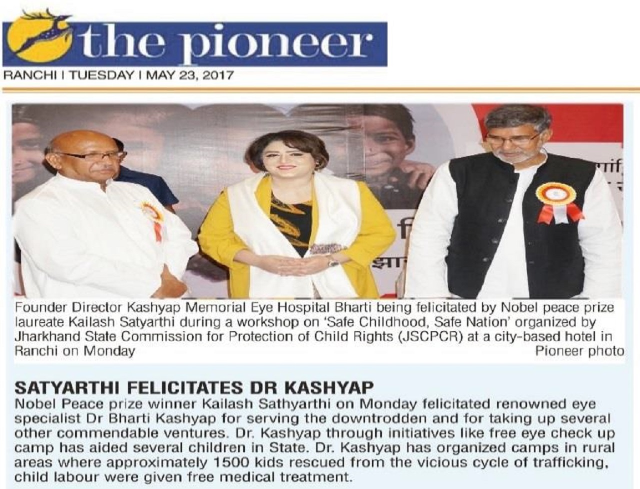 Dr. Bharti Kashyap: Felicitates by Nobel Prize Winner Kailash Satyarthi - 2017