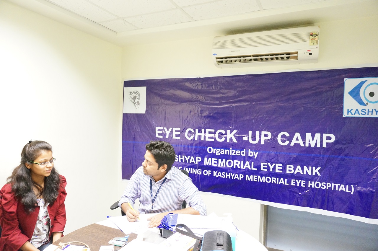Dr. Bharti Kashyap: Eye Checkup Camp
