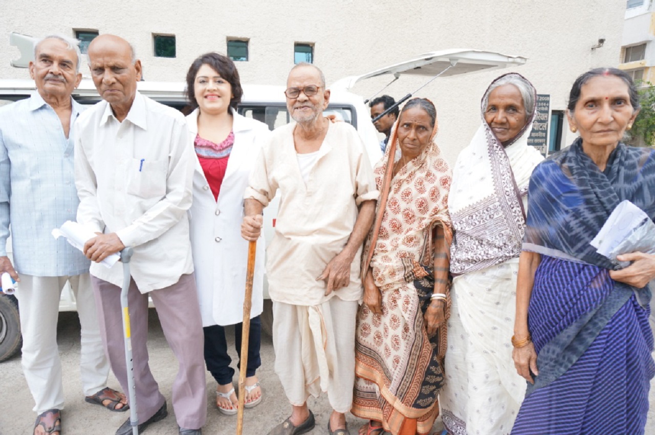 Dr. Bharti Kashyap: Old Age Home Project